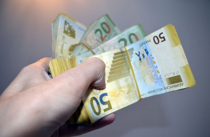 Bu şəxslər yaşa görə 220 manat müavinəti daha tez ala bilər