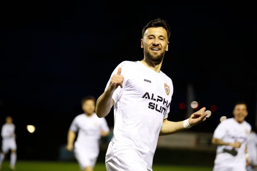 “Müdafiəçilərimizin onun liderlik etdiyi hücum xəttini dayandıracağına inanıram”