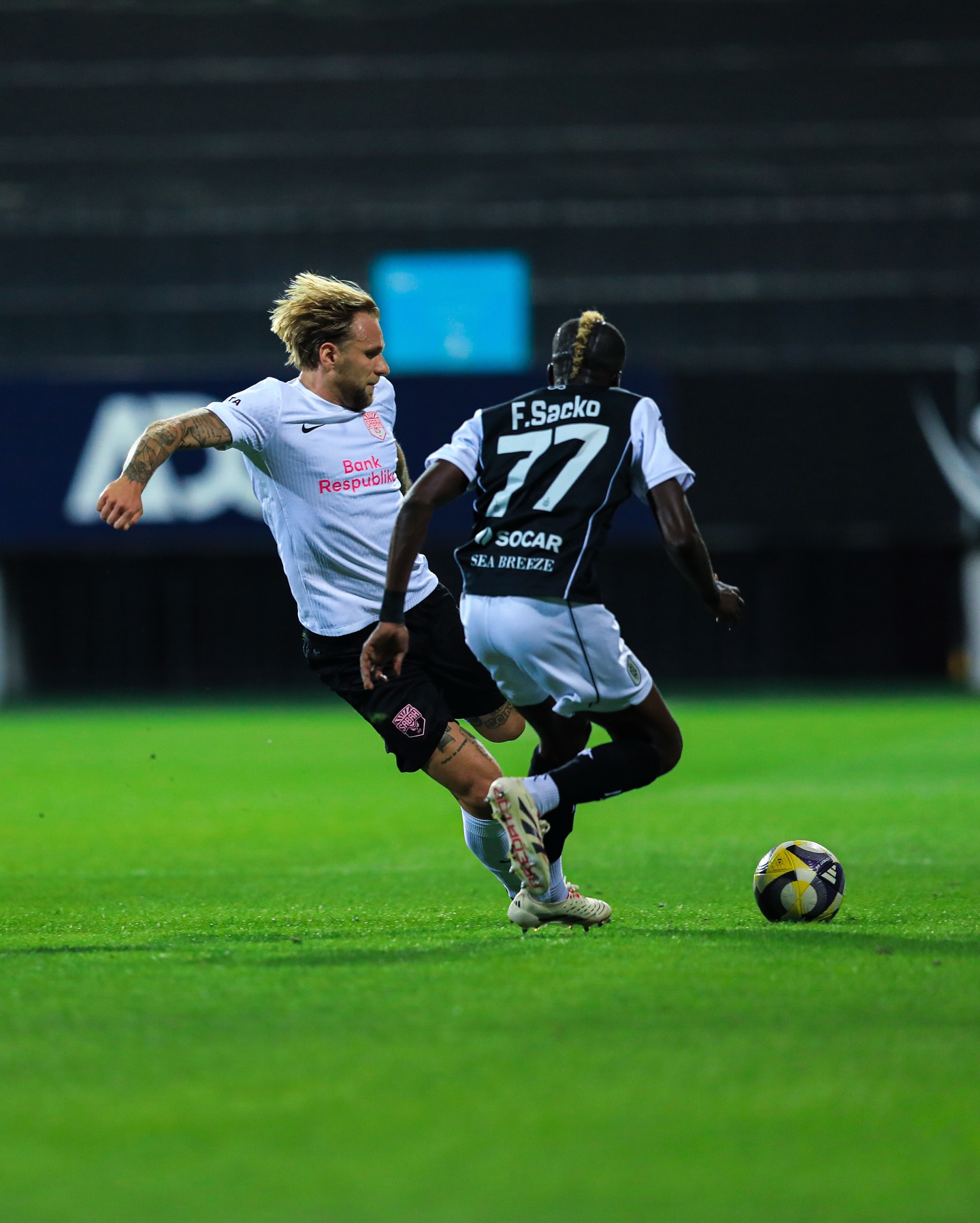 “Neftçi”də iki dəfə qıcıq yaradan - Növbəti “ŞOU” gözlənilir?