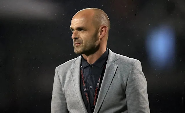 “Baş məşqçinin qapısını döyün, klubun sahibləri ilə danışın, ancaq..." - TƏNQİD EDİLDİ