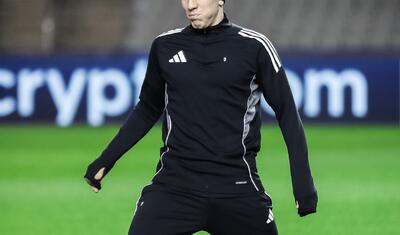 "Qarabağ"ın oyunçuları "Ayaks"ı gözləyərkən…