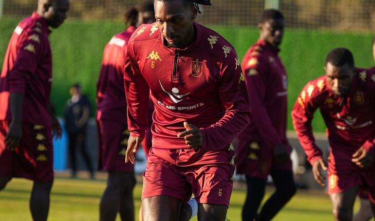 Vernidubun “Neftçi”də ilk addımı bu oldu, ŞOK yaşadı, yerində donub qaldı!