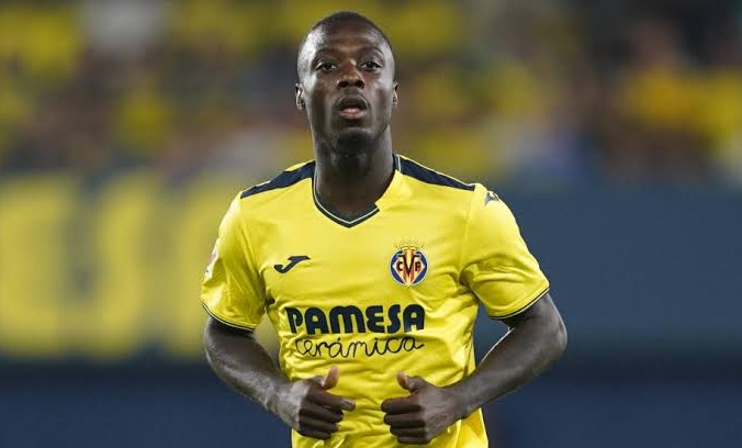 “Ronaldo çox danışır, çox müsahibə verir və Messiyə paxıllıq edir”