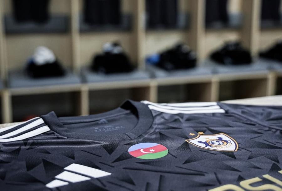 Məşhur baş məşqçinin oğlu “Qarabağ”dan bu futbolçunu istəyir - FOTO