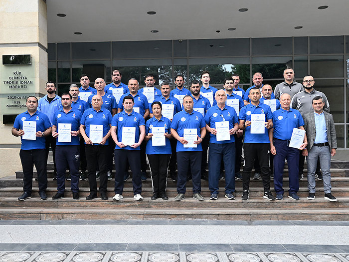 Üç günlük “D” kateqoriyalı məşqçi kurslarına yekun vuruldu