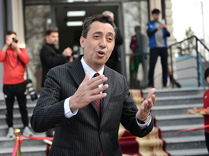 Ehtiram Quliyev nədən Kurban Berdiyevi istefaya göndərə bilmir? - İLGİNC MƏQAMLAR!