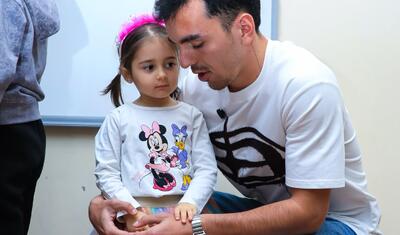 “Sabah”ın oyunçuları uşaq sığınacağına getdi -