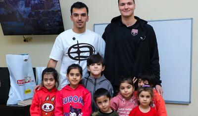 “Sabah”ın oyunçuları uşaq sığınacağına getdi -