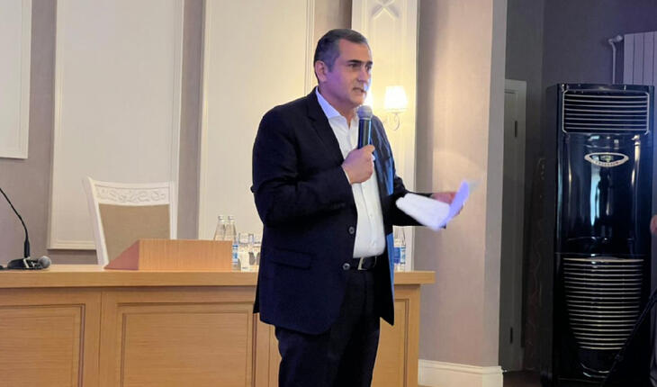 Klubun İdarə Heyətinin sədri: “Bu pulun haradan gəldiyini düşünmək lazımdır”