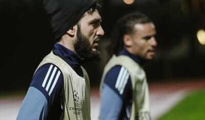 Baxın, "Qarabağ"ın Antalyada günü necə keçir? -