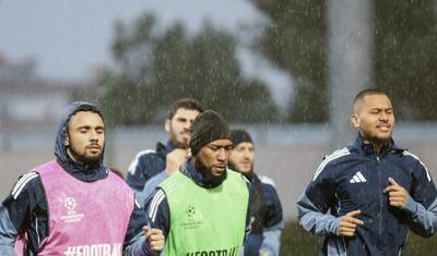 Baxın, "Qarabağ"ın Antalyada günü necə keçir? -