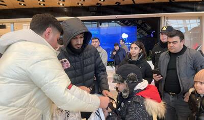 Bakıda qəhrəman kimi qarşılanan məyus “Qarabağ”lılar - Hava Limanından