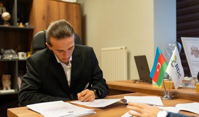 18 yaşlı hücumçunun Premyer Liqaya yolu açıldı -