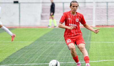 "O səviyyəyə qalxmaq istəyirəmsə, tələblərə tam əməl etməliyəm”