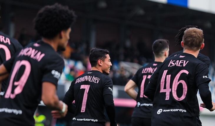 Premyer Liqada hamını qabaqlayan klub rəhbərliyindən futbolçulara PUL JESTİ!