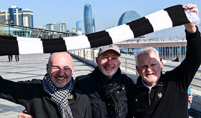 Bakıya axın etdilər, gəzintiyə çıxdılar - VİDEO+FOTOLAR