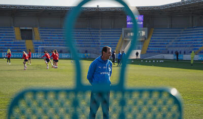 Qadınlardan ibarət millidə bir neçə problem var -