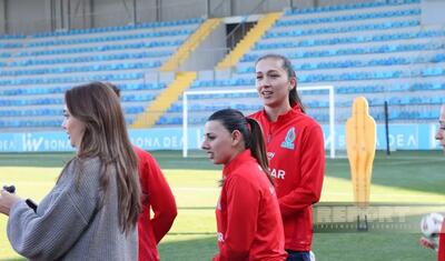 Qadınlardan ibarət millidə bir neçə problem var -