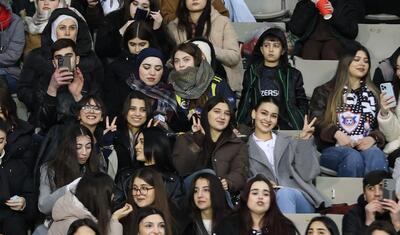 Bu xanımlar “Mall”a getmədi, “Qarabağ”a gəldi -