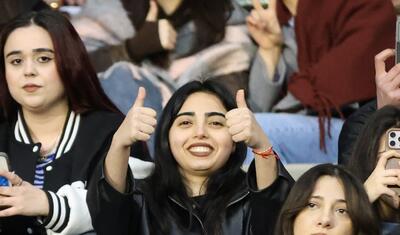 Bu xanımlar “Mall”a getmədi, “Qarabağ”a gəldi -