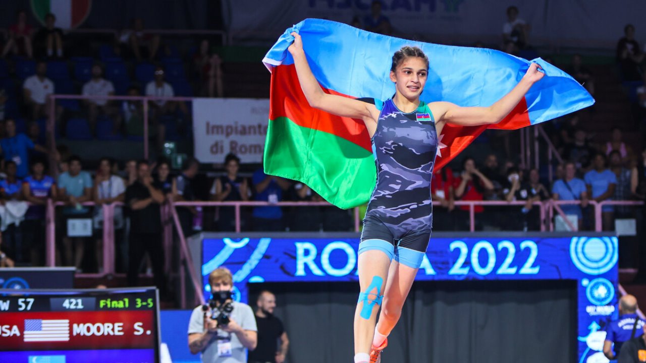 “Çempionluq arzum gerçəkləşmədi, bu, məni bir qədər geri saldı”