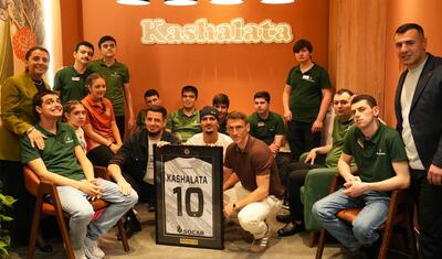 "Neftçi"nin futbolçuları onlara vaxt ayırdı -