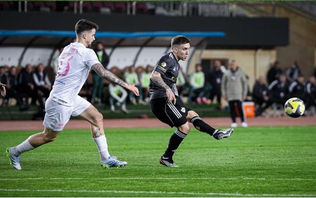 Kadinin bütün əziyyəti hədər getdi... VİDEO