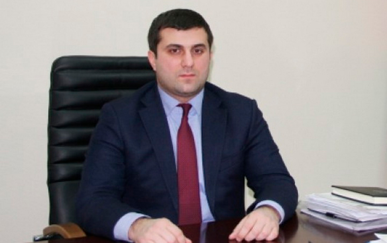 Baş katibin müavini və bu rəhbər şəxs istefaya göndərildi