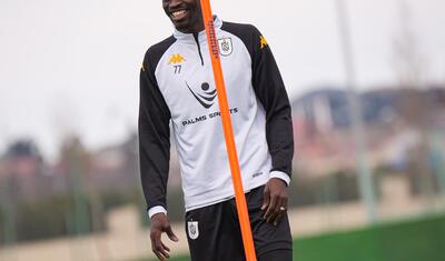 "Neftçi"nin futbolçuları nə edir, nə etmir? -