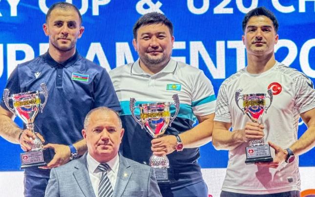 “Zəfər Kuboku”nda ikinci yeri tutdu - Azərbaycan komandaları