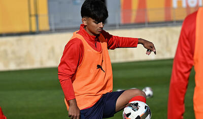 Ölkəmizdə yaradılan yeni komandadan ilk