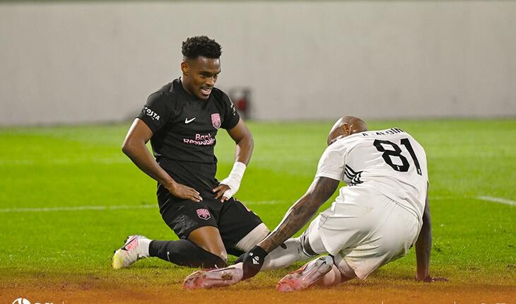 "Qarabağ", "Neftçi" və "Turan" eyni vaxtda bombardirə "əlcək" atdı