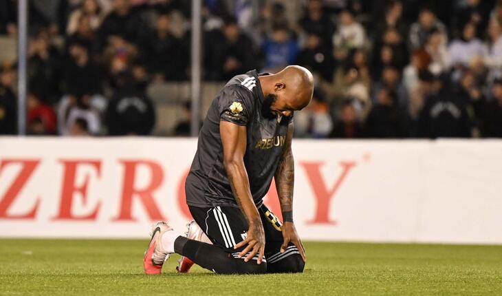 ABŞ klubu etdiyi cəlbedici təkliflə “Qarabağ”ın müdafiəçisinin ağlını “əlindən aldı”