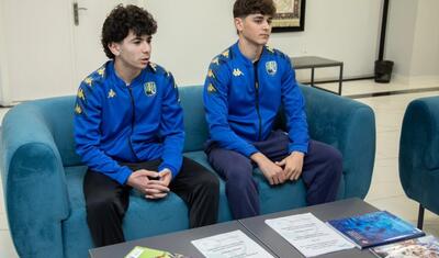 Premyer Liqa təmsilçisi iki futbolçu ilə peşəkar müqavilə imzaladı -