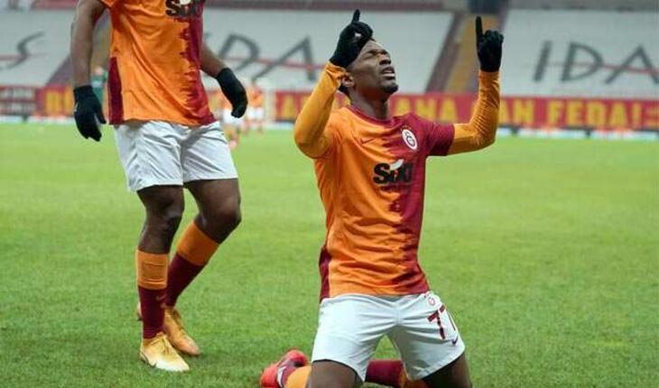 Azərbaycan klubu “Qalatasaray”da oynamış nigeriyalı ilə müqaviləni uzatmadı