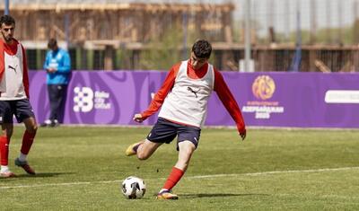 Yeni yaradılan komandanın baş məşqçisi nə iş görür? -