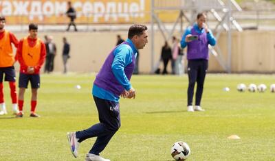 Yeni yaradılan komandanın baş məşqçisi nə iş görür? -