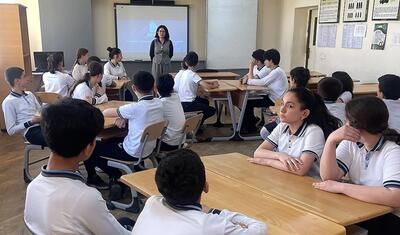 UEFA-nın dəstəyi ilə Bakıda uşaq hüquqlarının qorunmasına dair tədbir təşkil olundu -