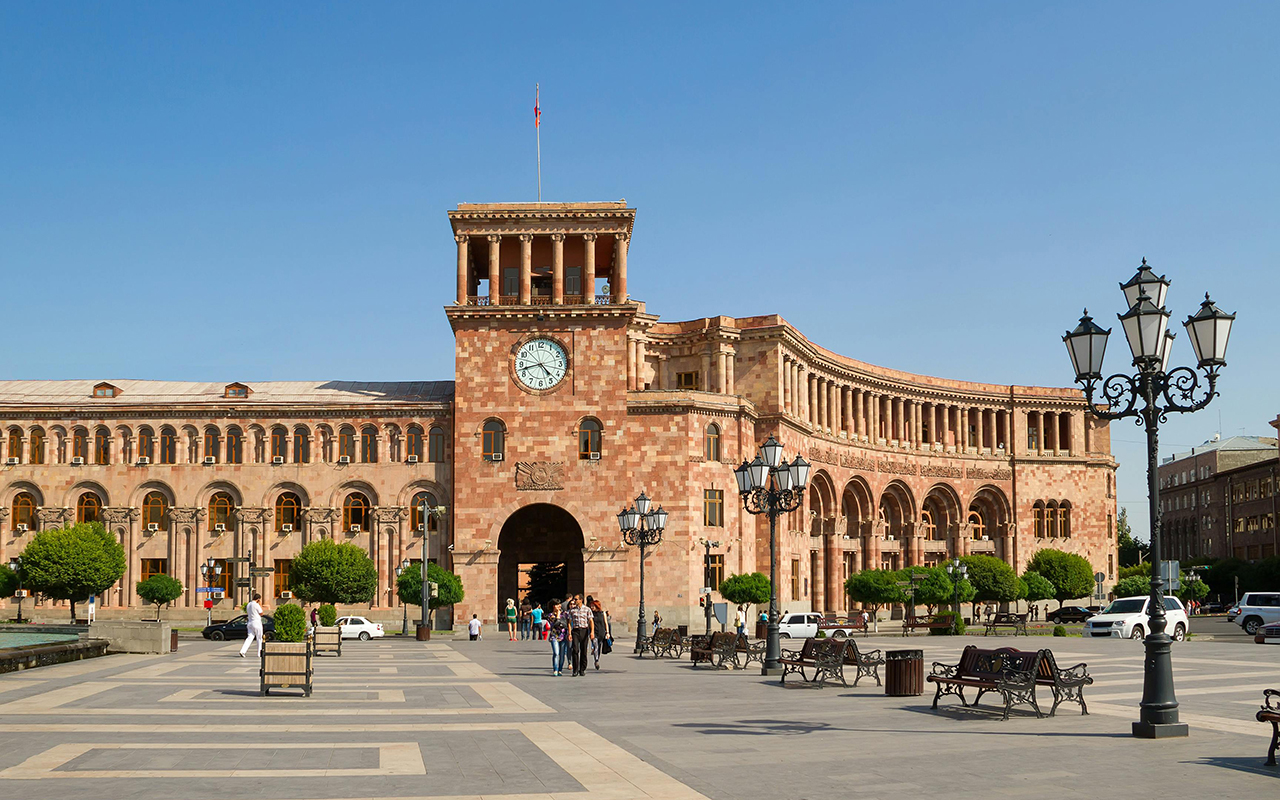 Bu il Ermənistana azərbaycanlı turistlər səfər edib?