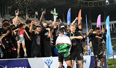 Azərbaycan Kubokunun qalibi mükafatını aldı -