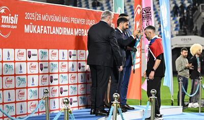 “Neftçi”yə uduzandan sonra mükafatlandırıldılar -