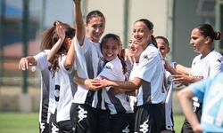https://www.sportinfo.az/idman_xeberleri/qadin_futbolu/250616.html