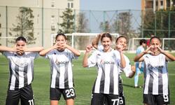 https://www.sportinfo.az/idman_xeberleri/qadin_futbolu/69916.html