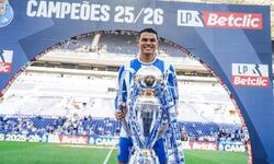 https://www.sportinfo.az/idman_xeberleri/dunya_futbolu/250651.html