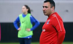 https://www.sportinfo.az/idman_xeberleri/qadin_futbolu/251509.html