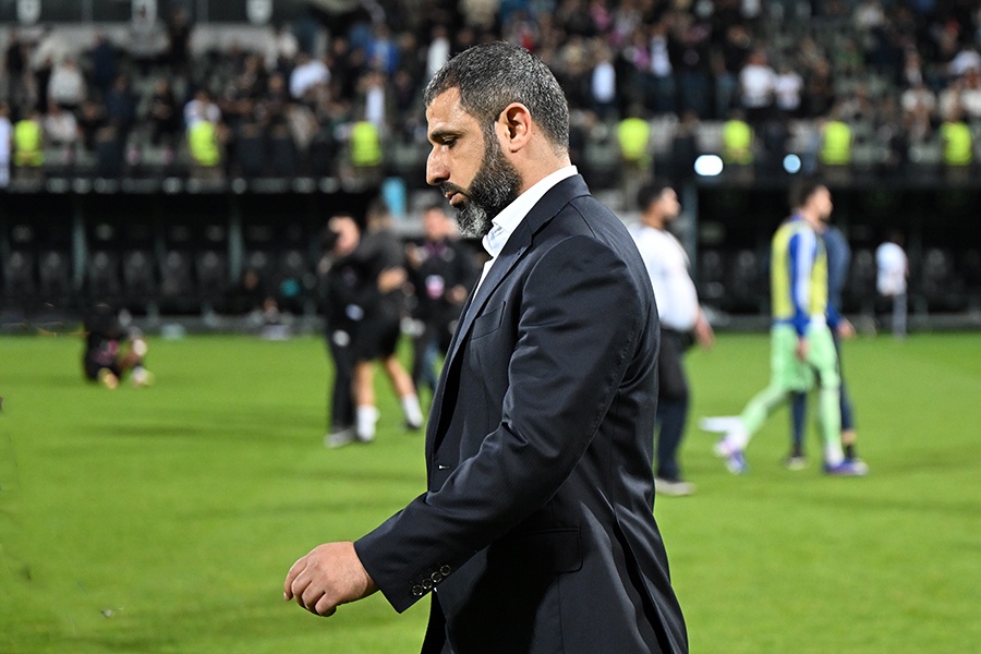 Rəşad Sadıqov iki futbolçu ilə bağlı qərar verdi