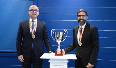 Rövşən Nəcəf SOCAR-ın minifutbol komandası ilə görüşdü -