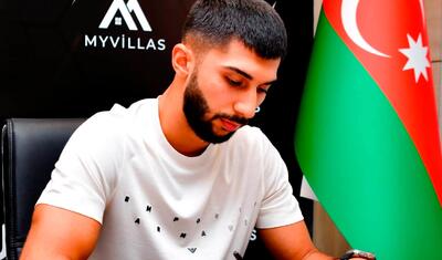 “Neftçi”nin formasını geyindi, 2 illik müqavilə imzaladı -