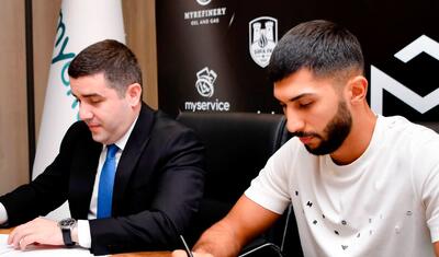 “Neftçi”nin formasını geyindi, 2 illik müqavilə imzaladı -