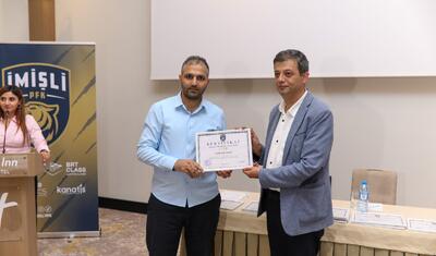 “Sportinfo"nun əməkdaşı “Qələmlə meydana” müsabiqəsində iki nominasiya üzrə qalib oldu -